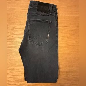 Neuw Ray Tapered Jeans